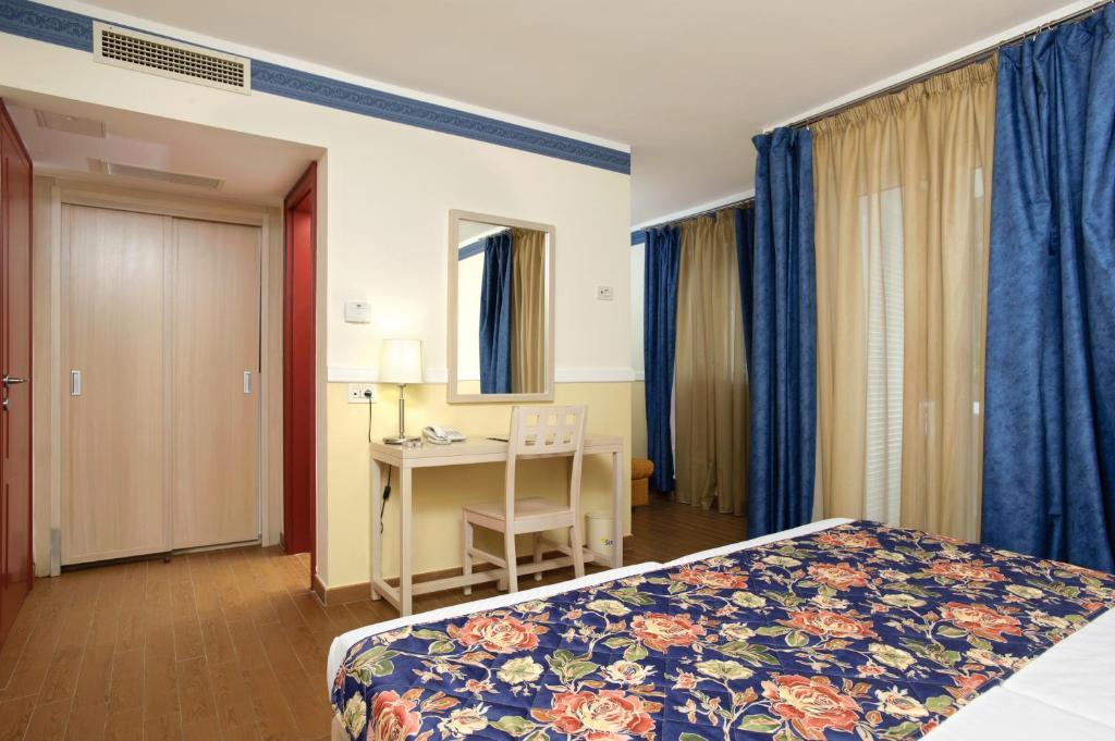 Amadria Park Apartments Sibenik Room photo